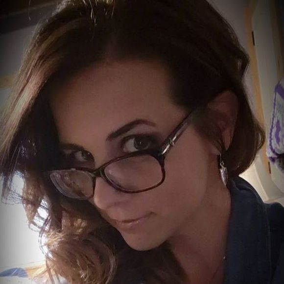 Meet your Posher, Shannon - Picture 1 of 1